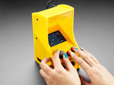 Cupcade: the Raspberry Pi-Powered Micro Arcade Cabinet Kit