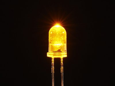 Super Bright Yellow 5mm LED (25 pack)